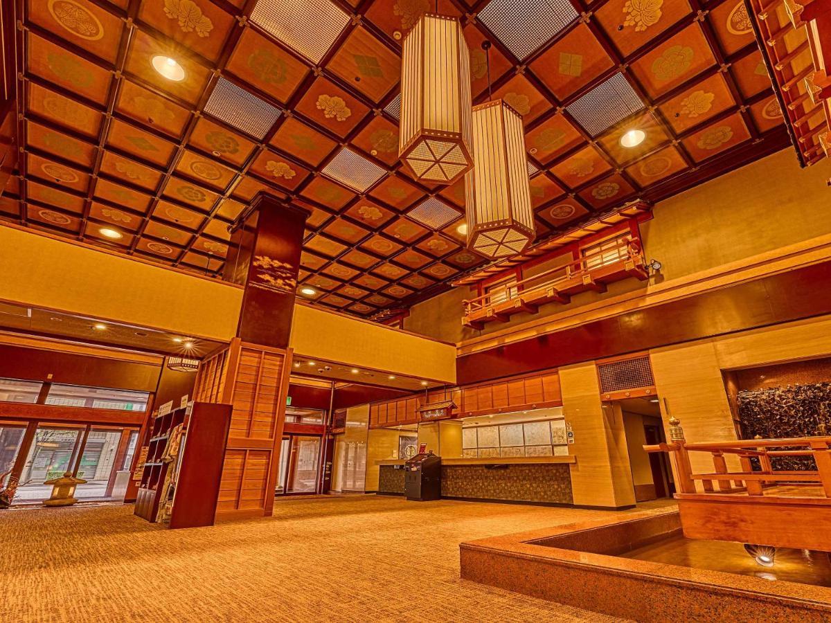 Отель Ooedo Onsen Monogatari Yamashiro Saichoraku Кага Экстерьер фото